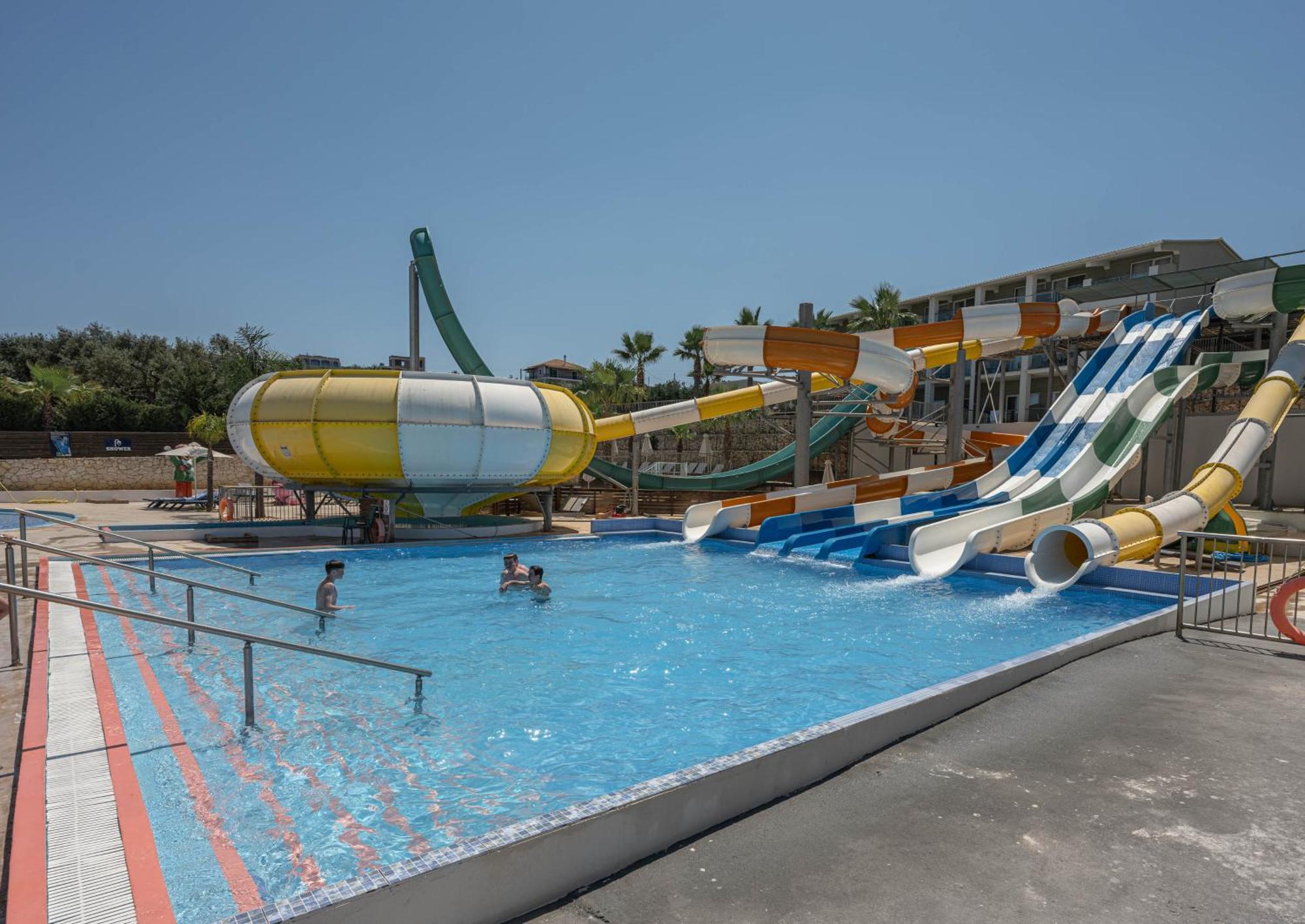 Caretta Paradise Resort & Waterpark Tragaki Exterior photo